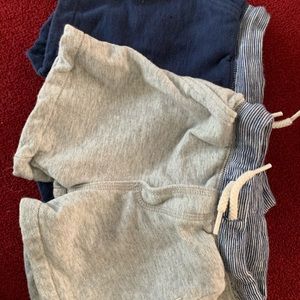 Bundle Little boys pants size 18 months set of 2